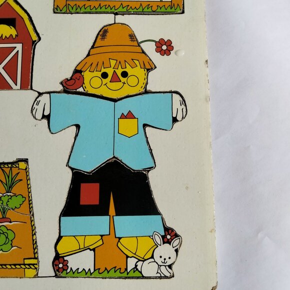 Fisher Price Farm Puzzle  Wooden Scarecrow Barnyard Theme Vintage - Picture 4 of 9